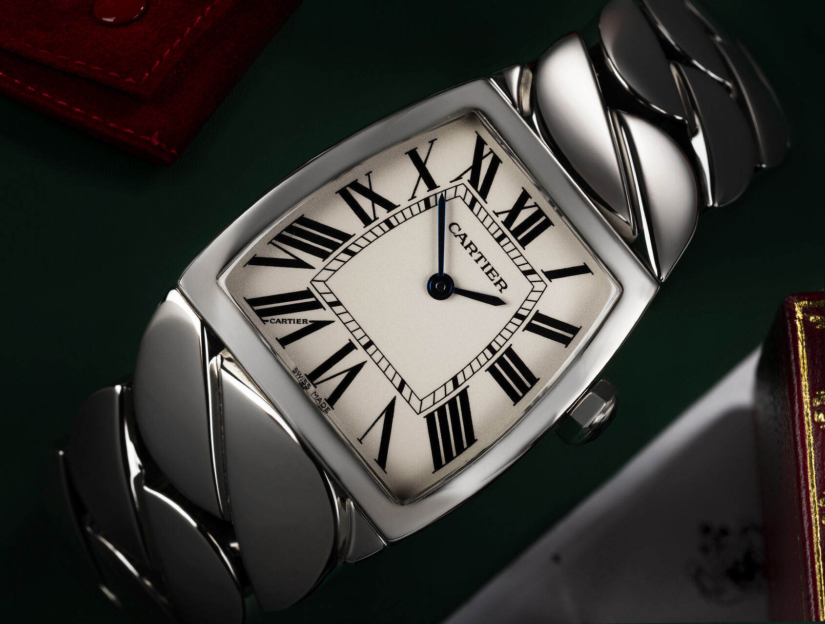 ref 3825 | 3825 - Under Cartier Warranty | Cartier La Doña