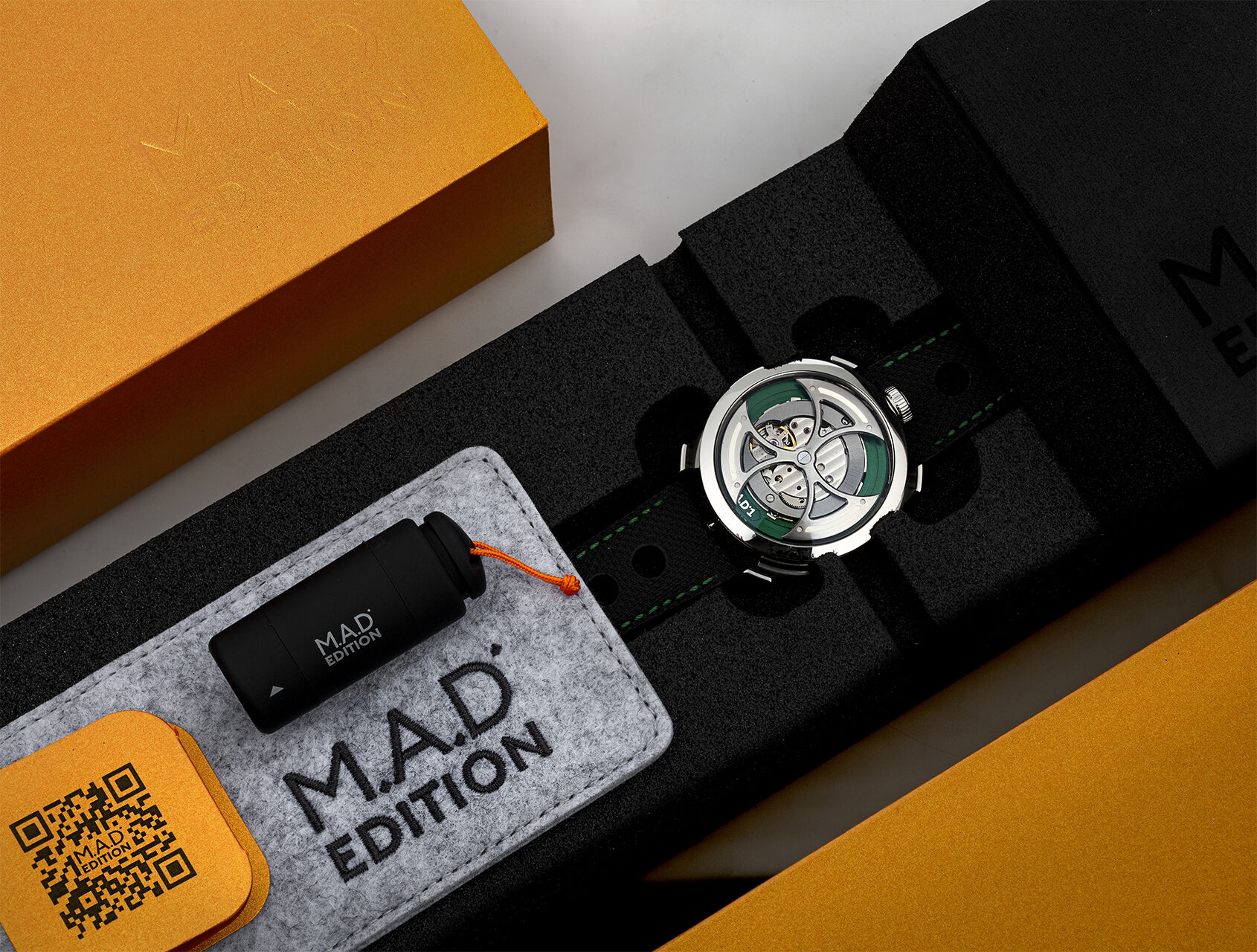 ref M.A.D. 1 | M.A.D. 1 'Green' | MB&F M.A.D 1 Edition