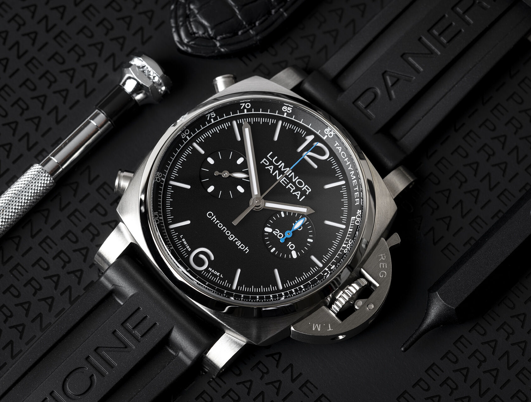 ref PAM01109 | PAM01109 - Under Panerai Warranty | Panerai Luminor Chronograph