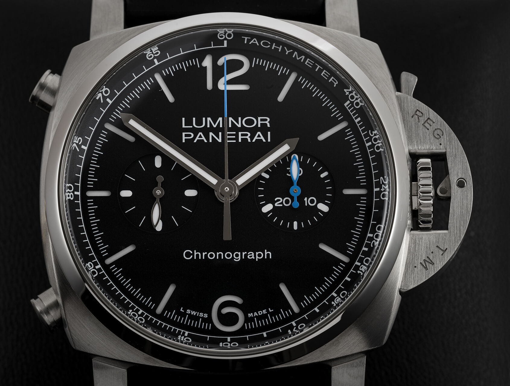 ref PAM01109 | PAM01109 - Under Panerai Warranty | Panerai Luminor Chronograph