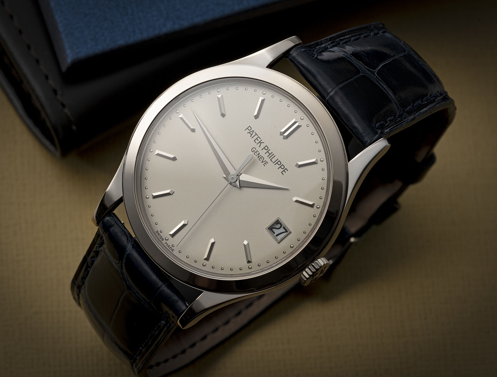 ref 5296G | 5296G - White Gold | Patek Philippe Calatrava 