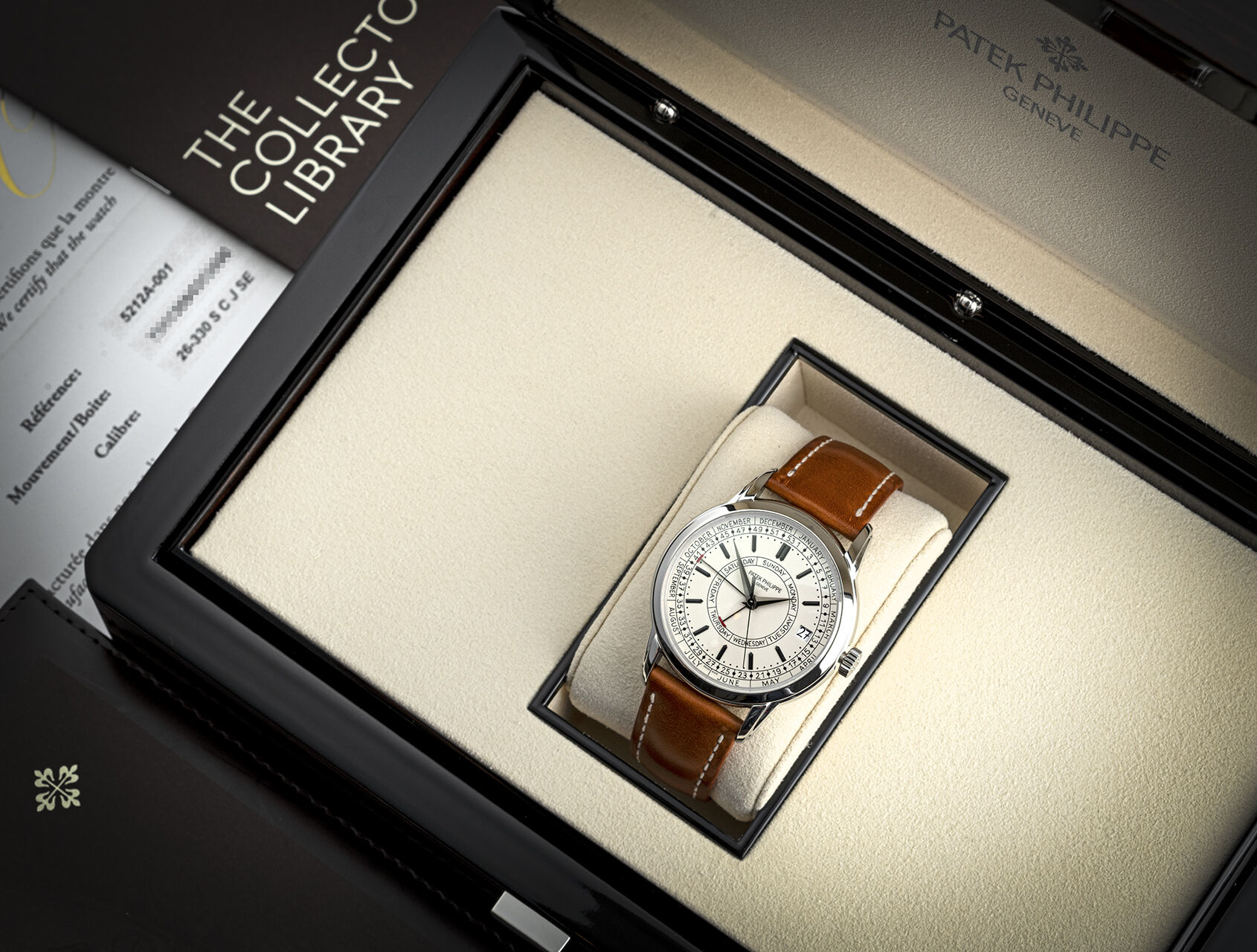 ref 5212A-001 | 5212A-001 - Complication | Patek Philippe Calatrava Weekly Calendar