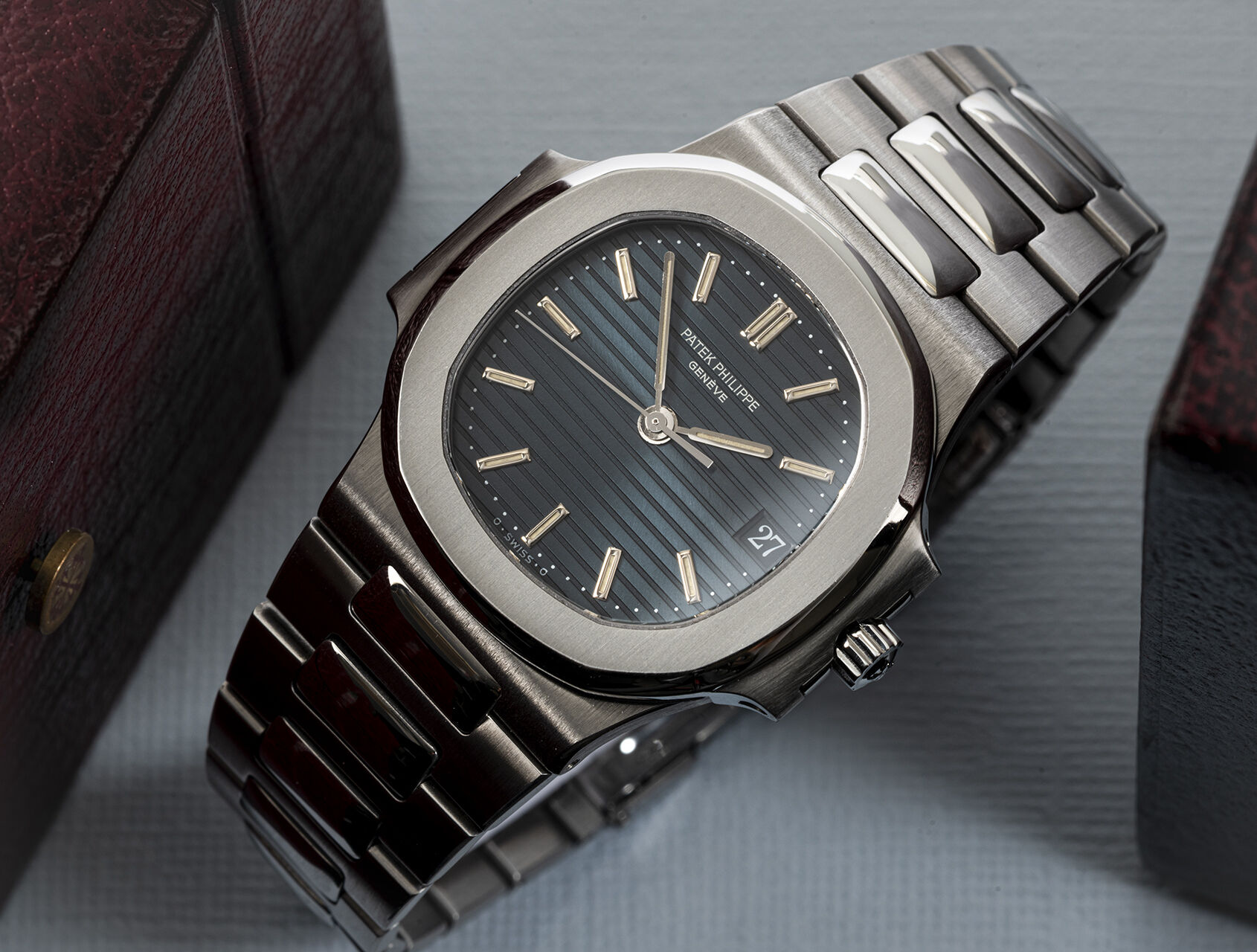 ref 3800/001 | 'Rare Full Set' | Patek Philippe Nautilus