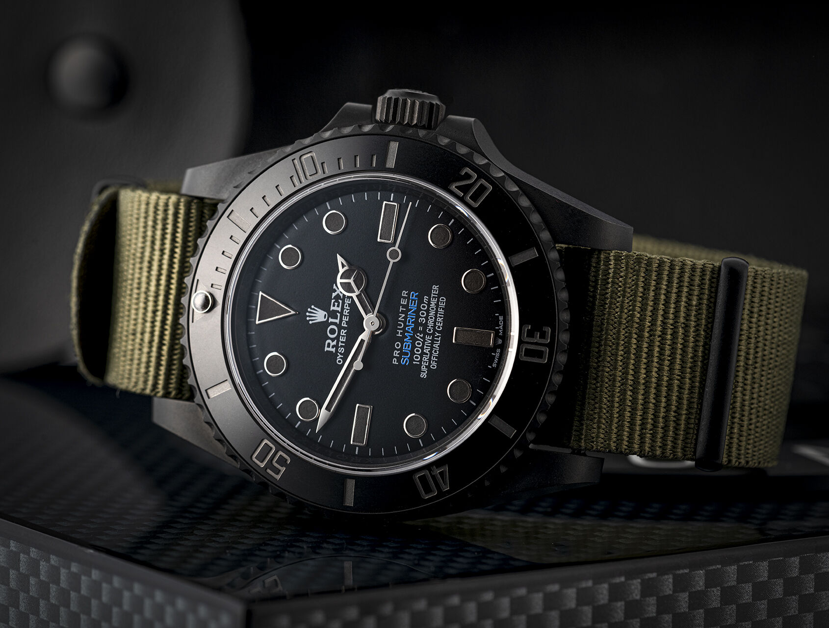 ref 124060 | Phantom Submariner Military | Pro Hunter Phantom Submariner