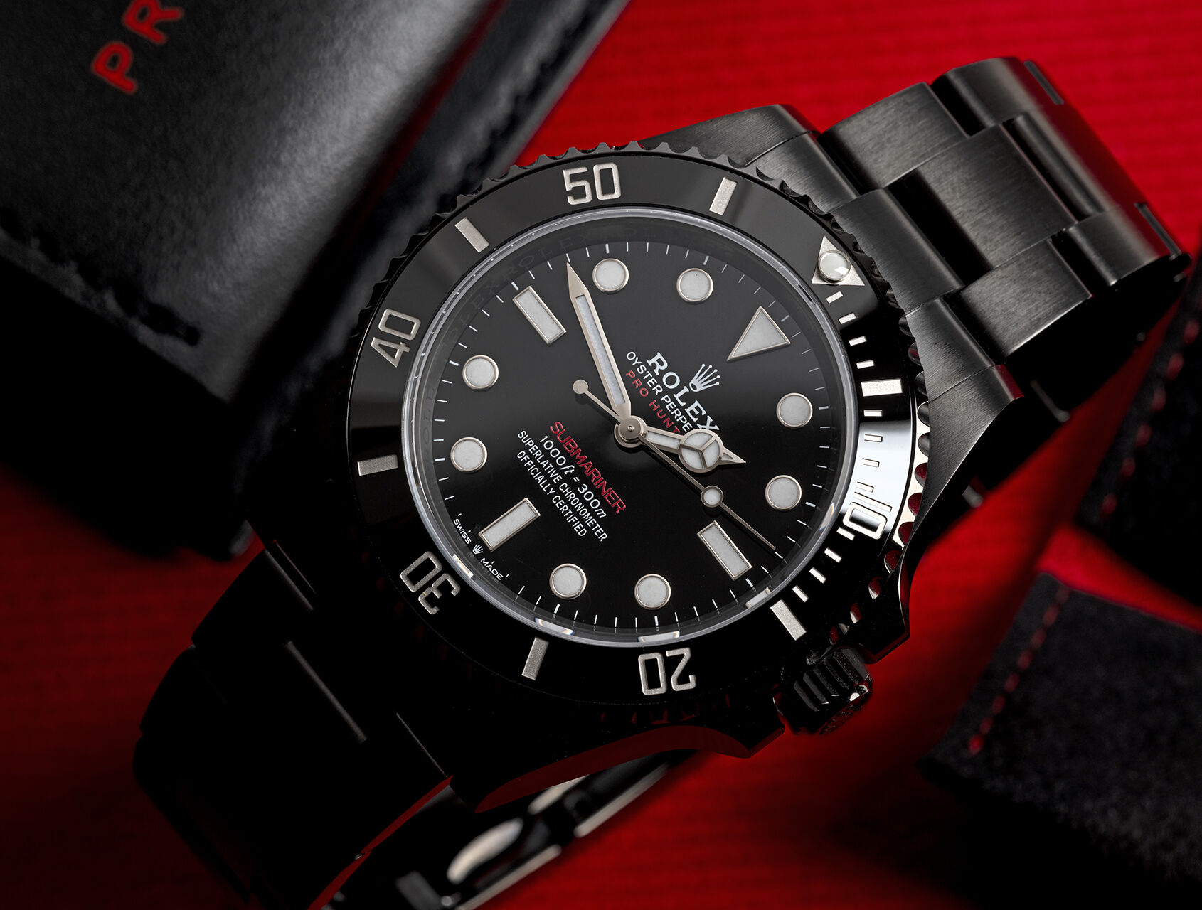 ref 124060 | Submariner Red | Pro Hunter Submariner Red