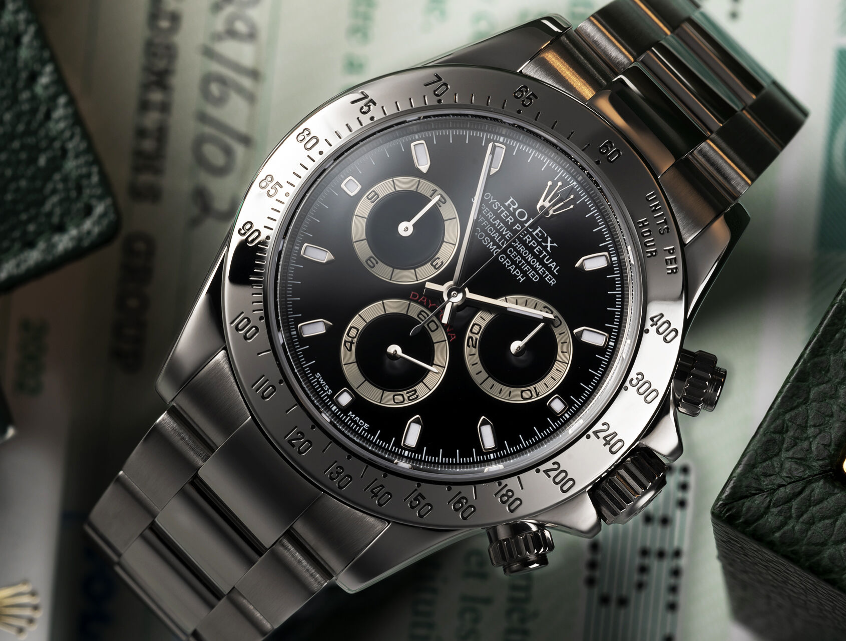 ref 116520 | 116520 - Box & Papers | Rolex Cosmograph Daytona