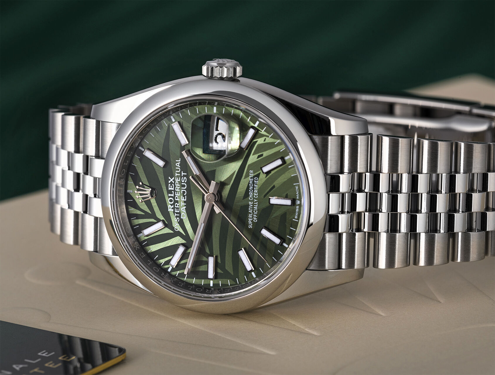 ref 126200 | 126200 - Mint Palm | Rolex Datejust 36