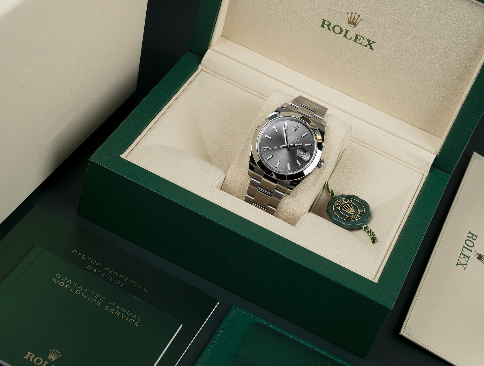 ref 126300 | 126300 - Rhodium Dial | Rolex Datejust 41