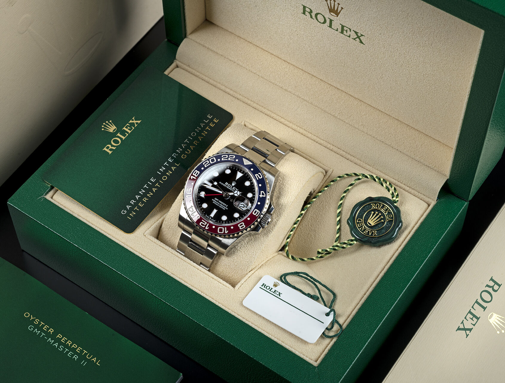 ref 126710BLRO | 126710BLRO - Pepsi | Rolex GMT-Master II