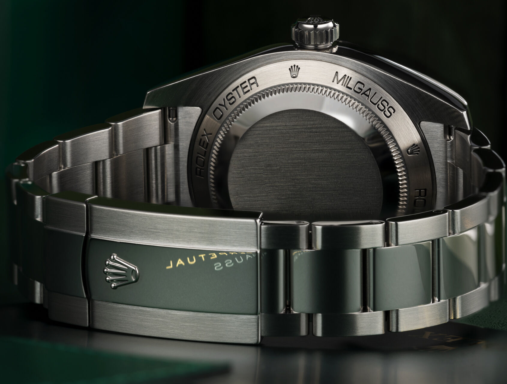 ref 116400GV | 116400GV - Box & Papers | Rolex Milgauss