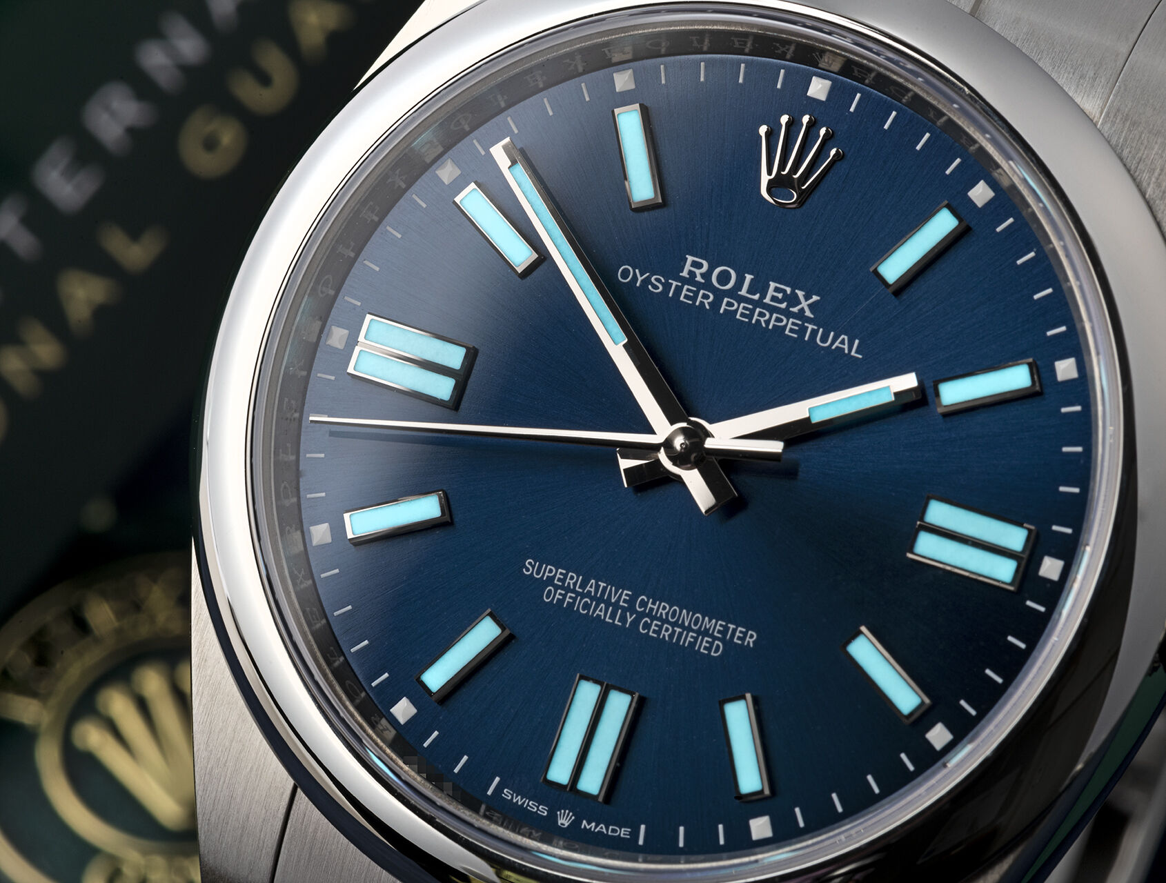 ref 124300 | 124300 - Bright Blue | Rolex Oyster Perpetual