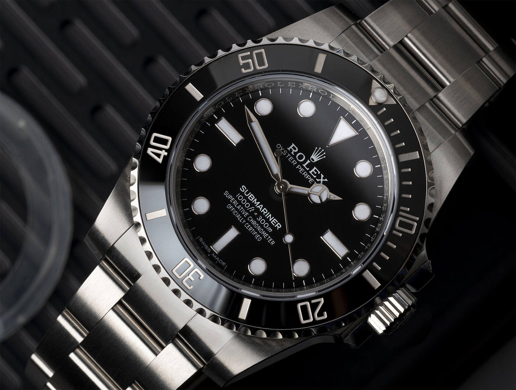 ref 114060 | 114060 - Box & Certificate | Rolex Submariner 