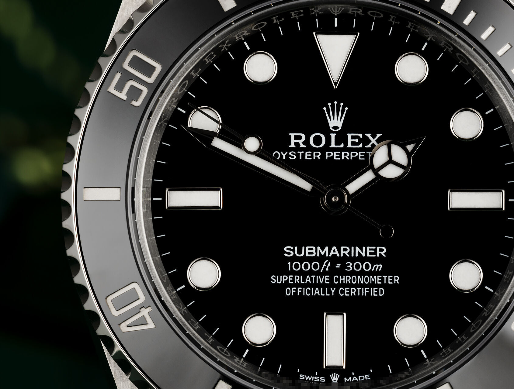 ref 124060 | 124060 - Box & Certificate | Rolex Submariner 