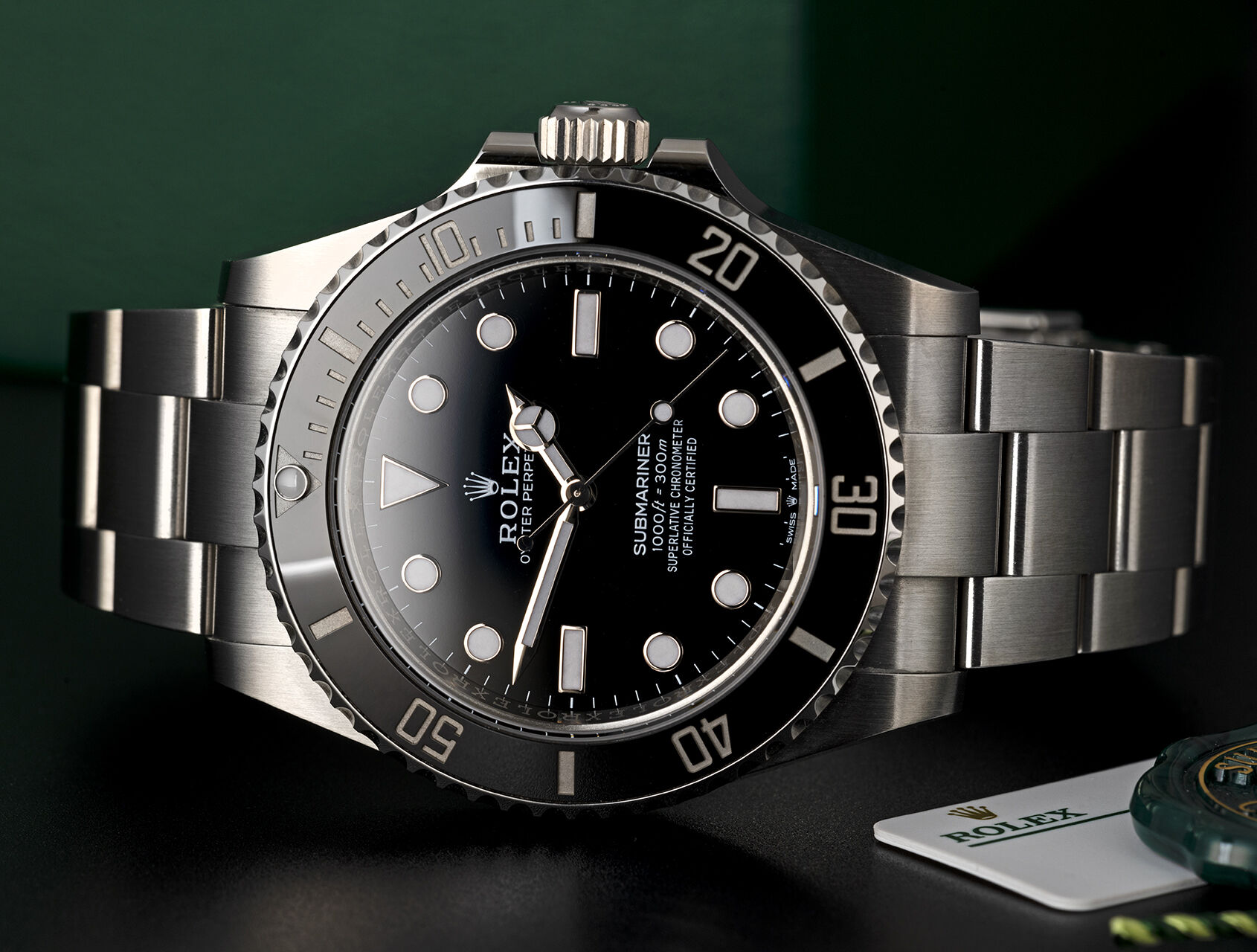 ref 124060 | 124060 - Box & Certificate | Rolex Submariner 