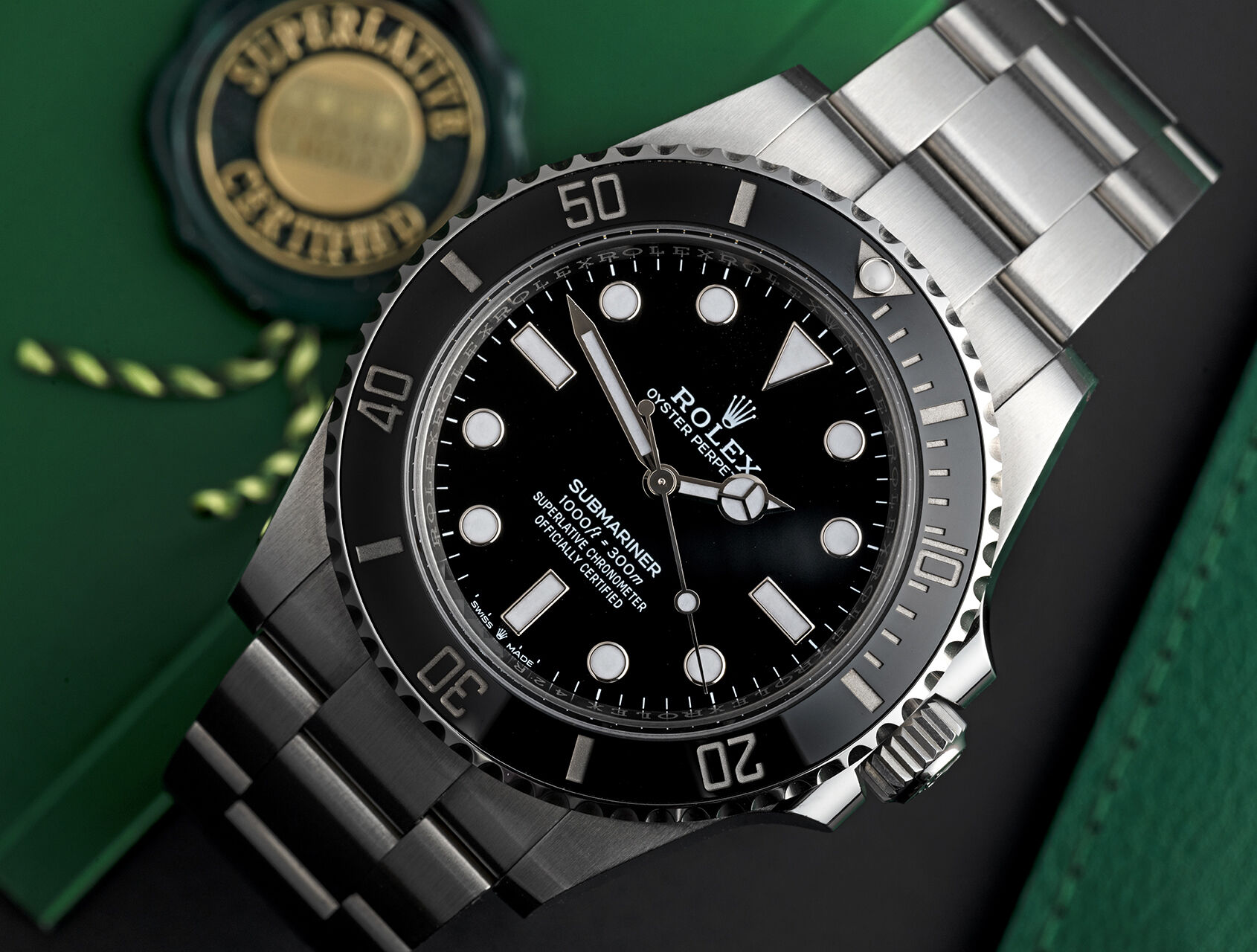 ref 124060 | 124060 - Box & Certificate | Rolex Submariner 