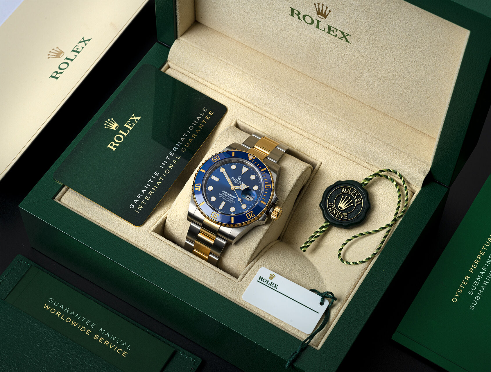 ref 126613LB | 126613LB - Under Rolex Warranty | Rolex Submariner Date