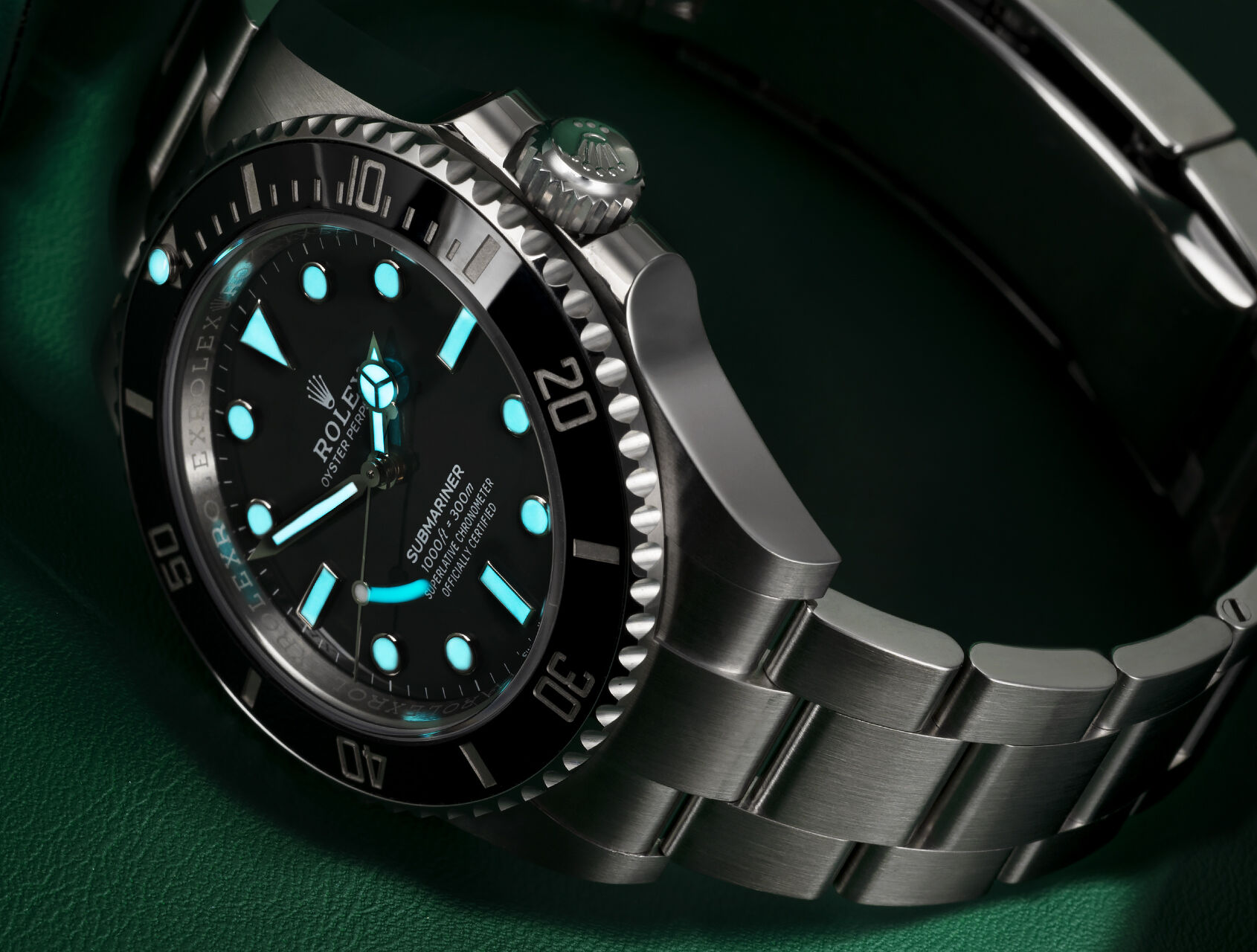 ref 124060 | 124060 - Under Rolex Warranty | Rolex Submariner 