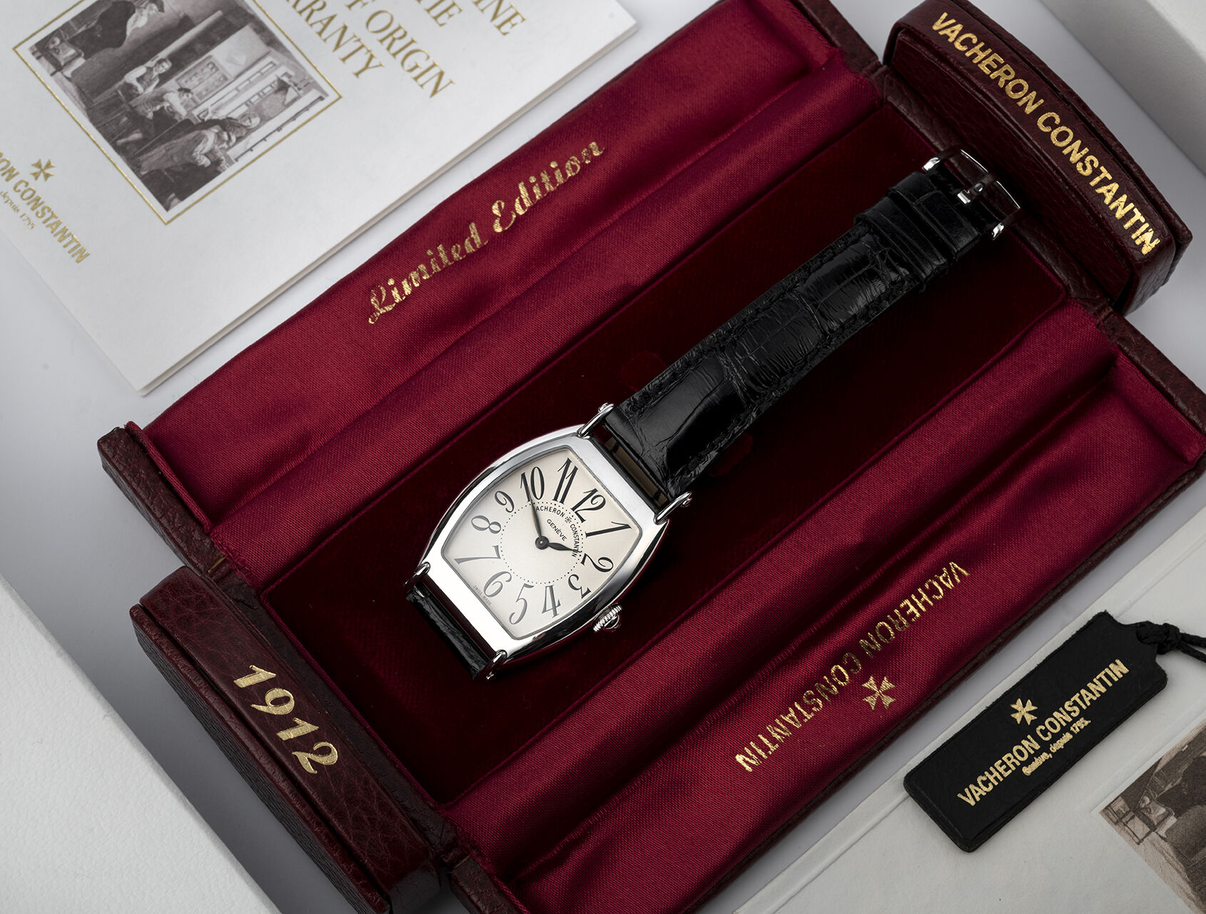 ref 37001/000G | 'Les Historiques'- Full Set | Vacheron Constantin Les Historiques 1912