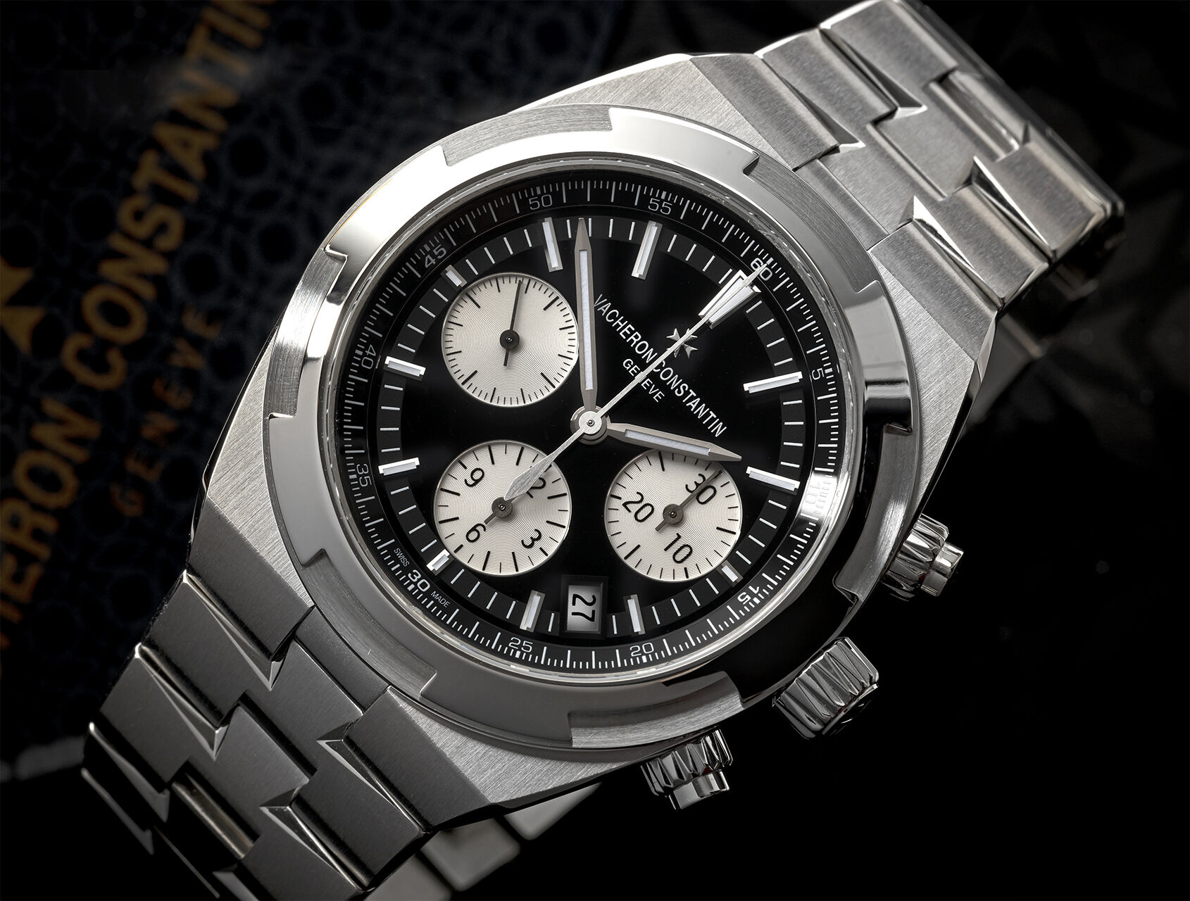 ref 5500V/110A-B481  | 5500V - Box & Certificate | Vacheron Constantin Overseas Chronograph