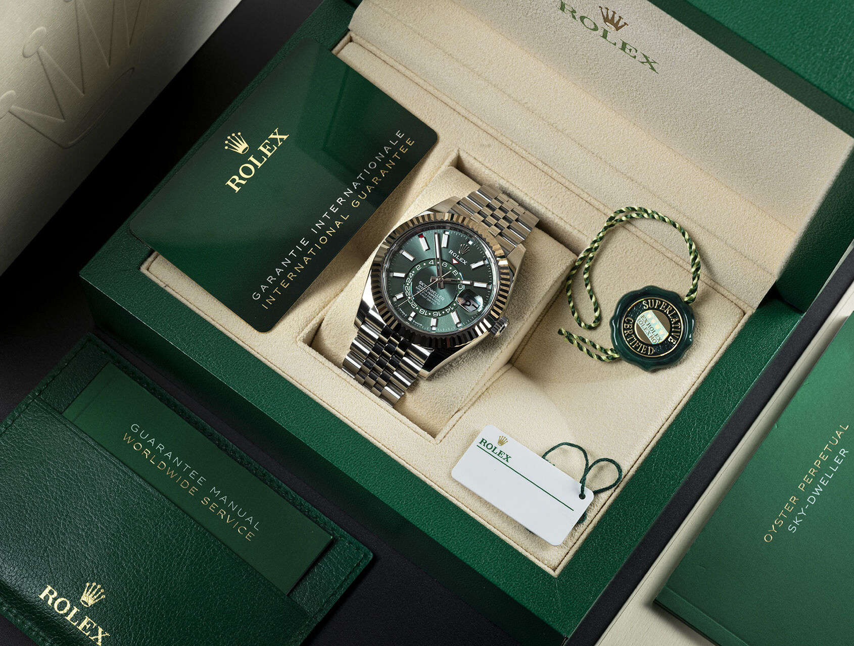 ref 336934 | 336934 - Annual Calendar | Rolex Sky-Dweller