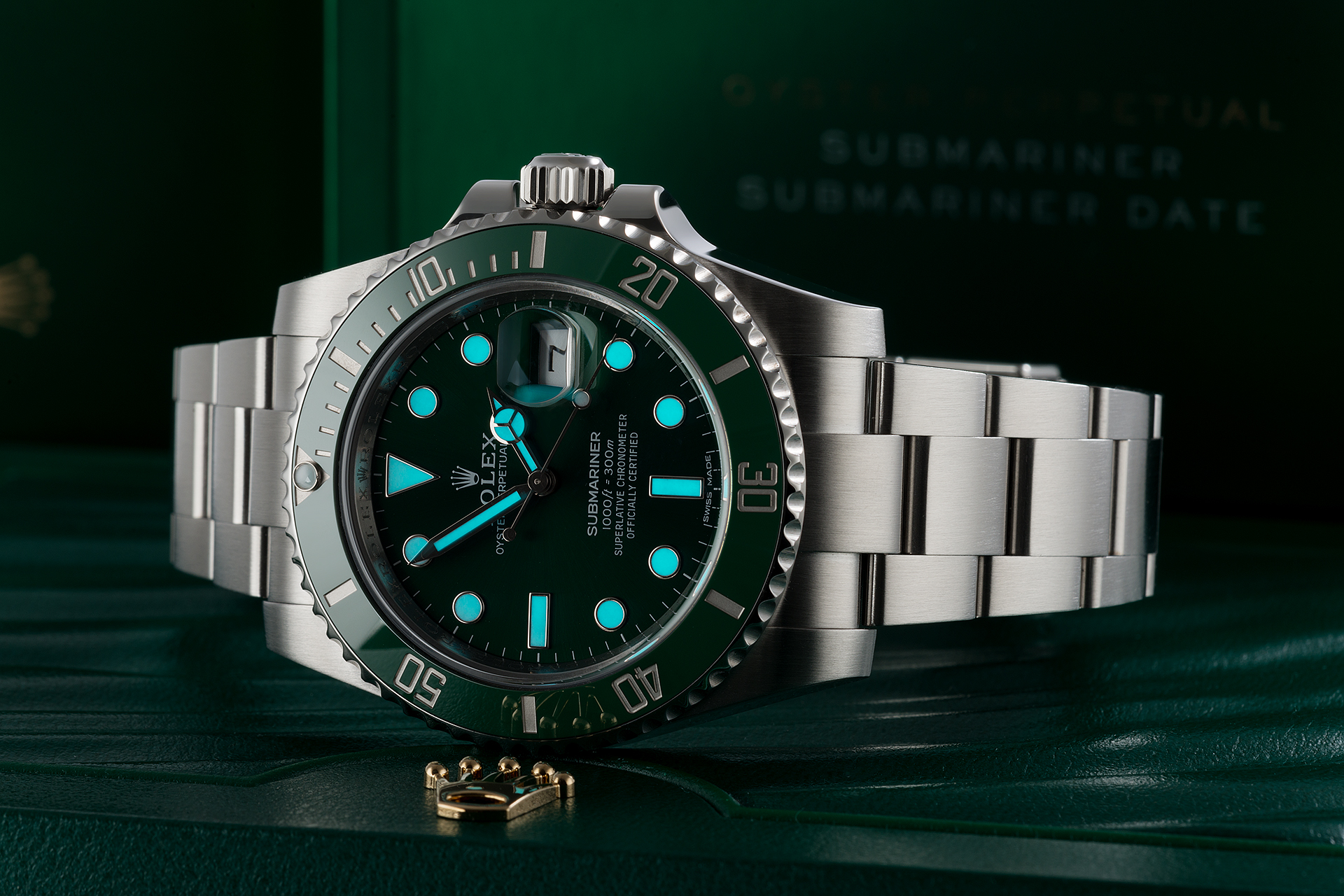 Oyster perpetual submariner date. Rolex Submariner 116610lv. Rolex 116610lv. Rolex Submariner 40mm Steel Ceramic Hulk 116610lv. Submariner 116610 114060.